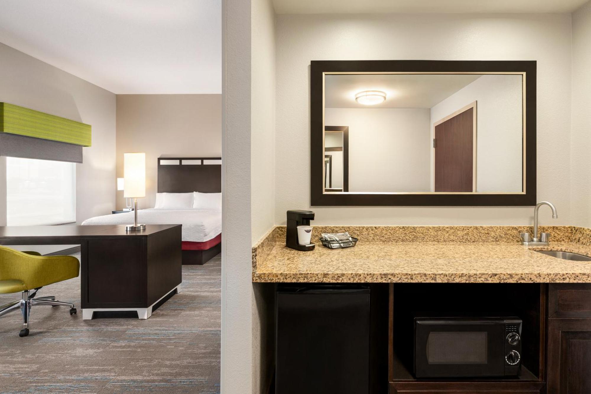 Hampton & South 3*