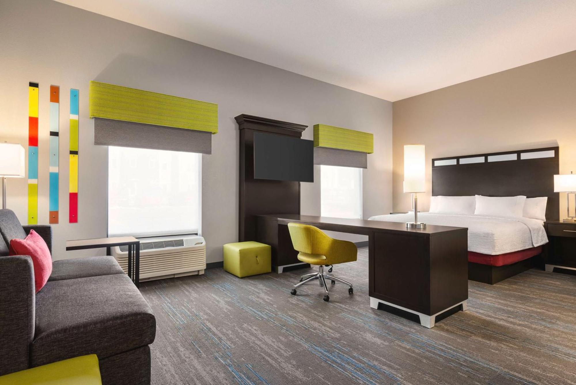 Hampton & South Hotel 3*